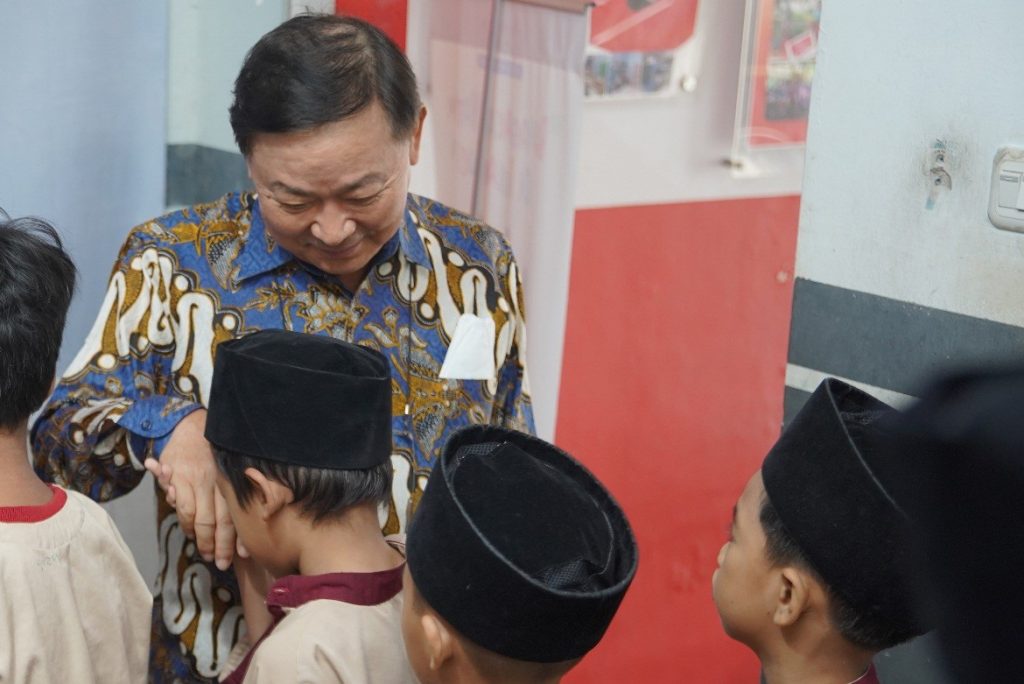 Korindo Charity Week 2023 Bagikan Bantuan di Panti Asuhan