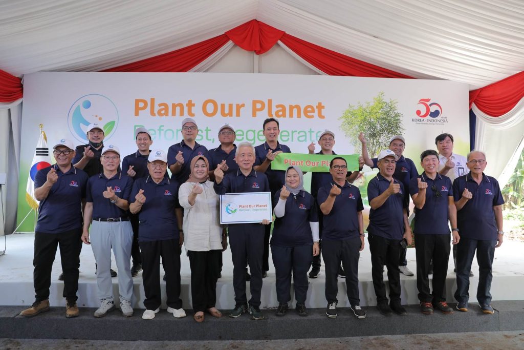 Kampanye “Plant Our Planet” Menandai Peringatan 50 Tahun Hubungan Diplomatik Korea-Indonesia
