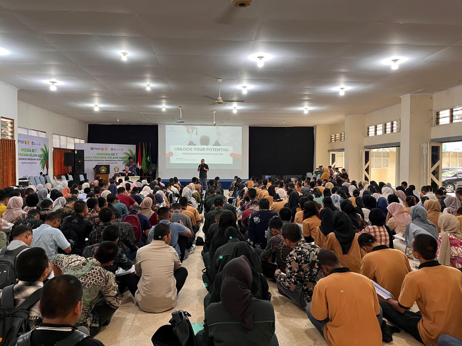 Yayasan Korindo Gelorakan Semangat Mahasiswa AKPY-STIPER Lewat Kuliah Umum